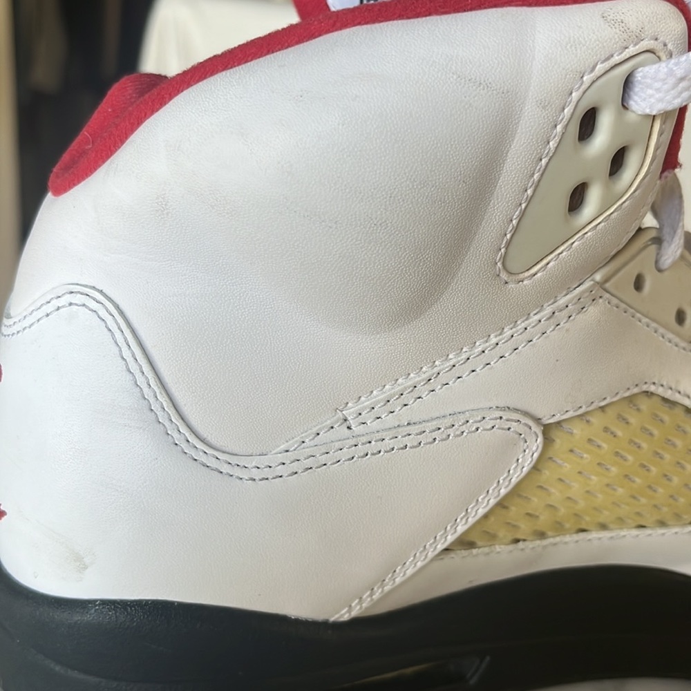 Jordan Retro 5 - Picture 6 of 8